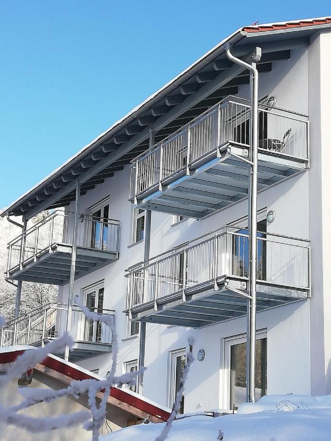 Fraenkische Linie - Radspitz-Ferienwohnungen Marktrodach Esterno foto