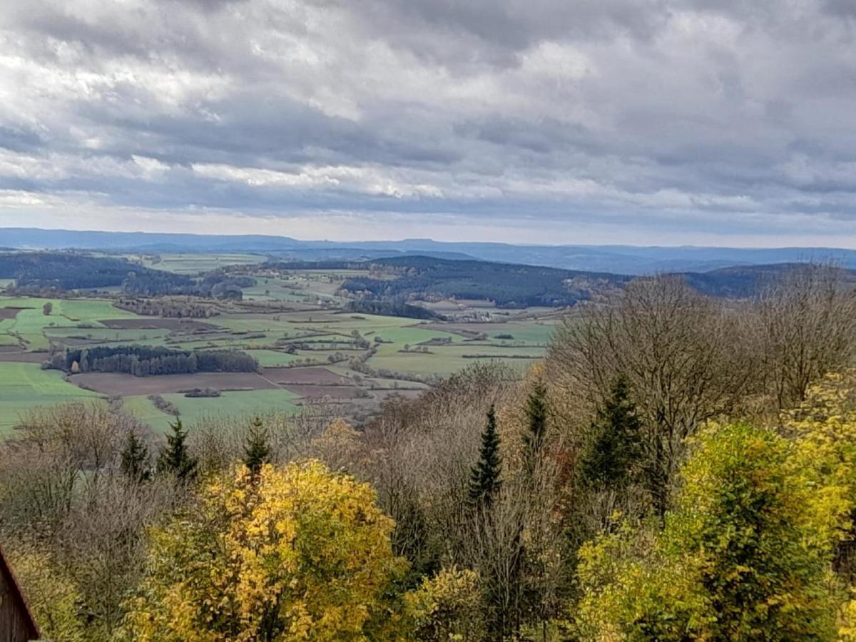 Fraenkische Linie - Radspitz-Ferienwohnungen Marktrodach Esterno foto